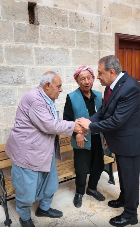 Şanlıurfa Valisi Hasan Şıldak, Şehit Aileleri ve Gazilerle Kurtuluş Müzesi’ni Ziyaret Etti