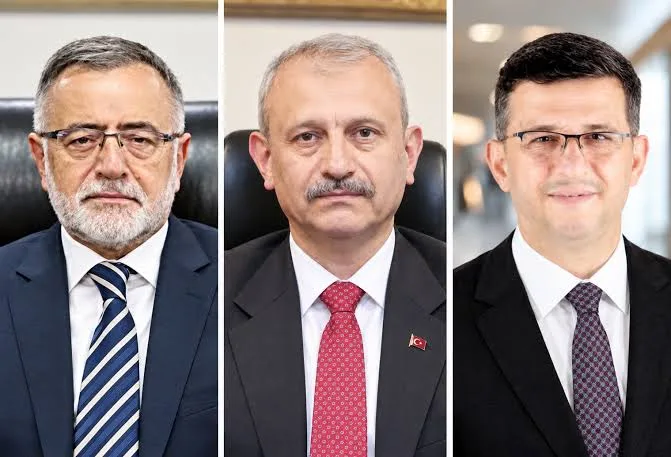 Diyanet Vakfında Fon Tartışması! Üç Üst Düzey Yönetici Görevden Alındı