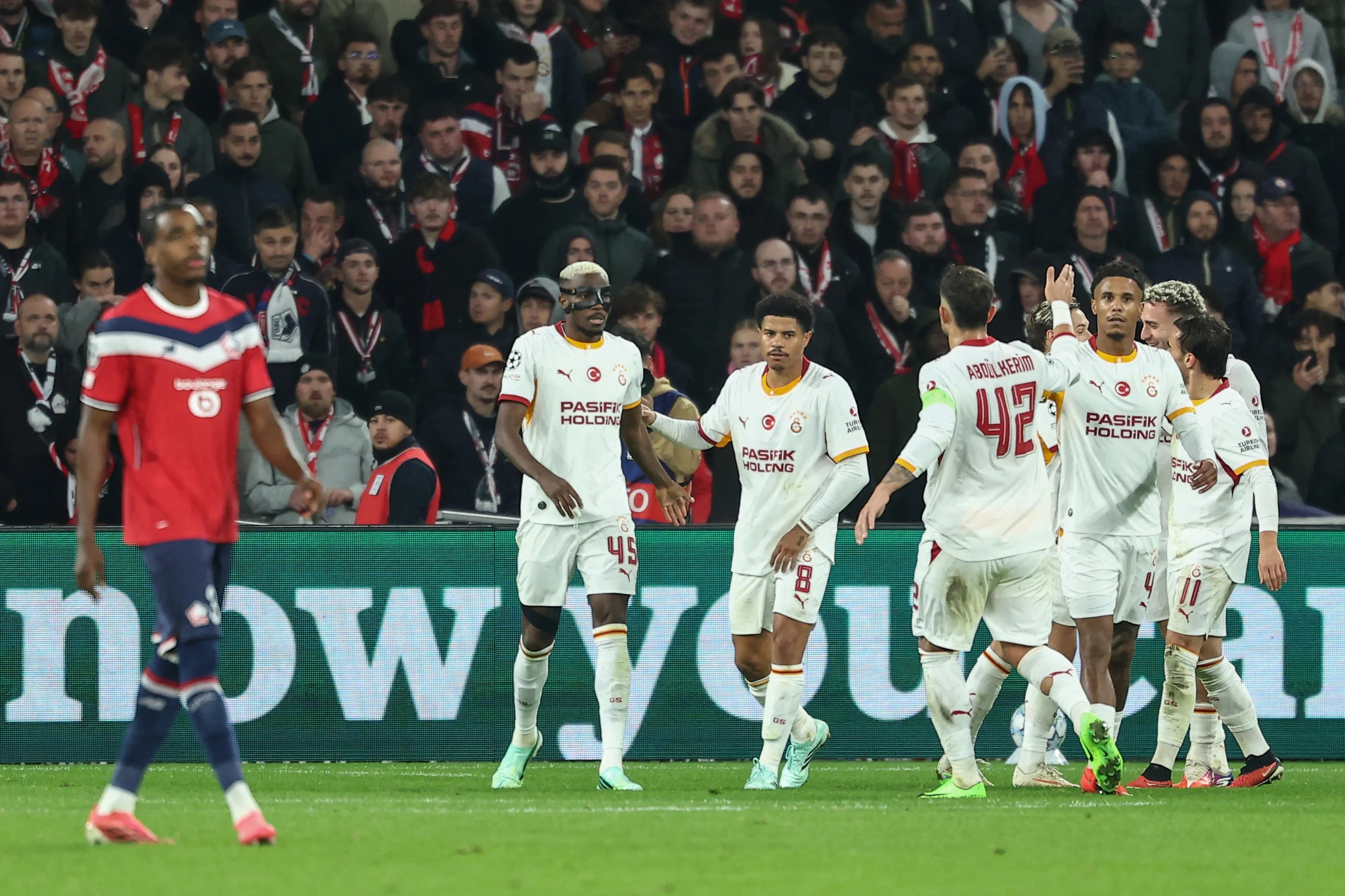 Galatasaray’dan Avrupa’da Gövde Gösterisi! Lille Deplasmanında 4 Gollü Zafer
