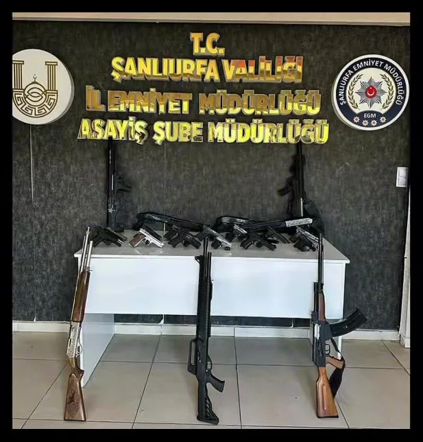 Şanlıurfa’da Silah Operasyonu! 51 Silah Ele Geçirildi, 13 Kişi Gözaltına Alındı